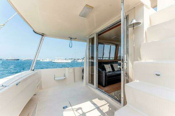 Mainship 400 Trawler Yacht For Sale