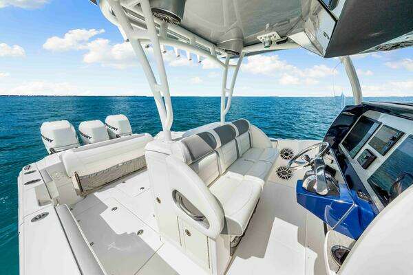 Nor-Tech 390 SS Yacht For Sale