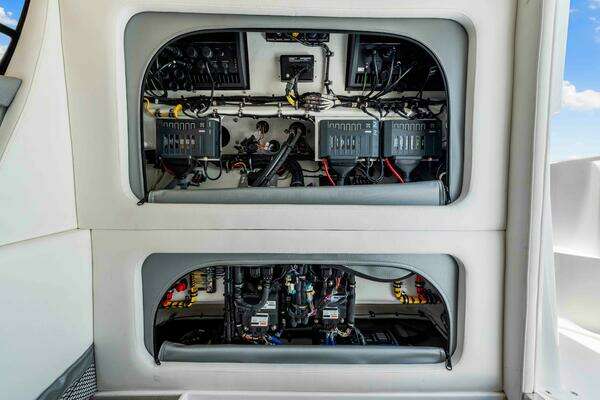 Nor-Tech 390 SS Yacht For Sale