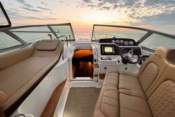 Sea Ray 350 Sundancer Yacht For Sale