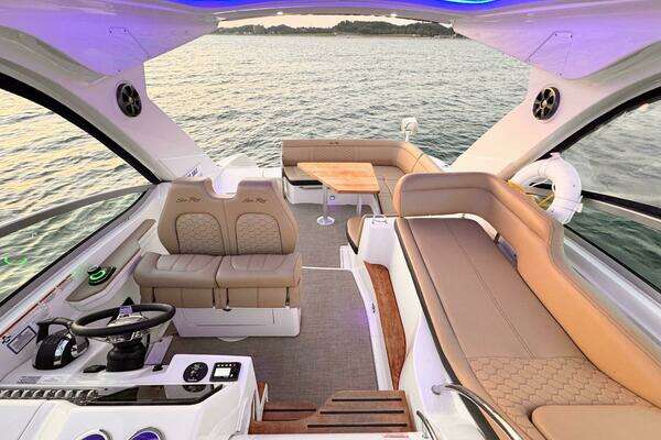 Sea Ray 350 Sundancer Yacht For Sale