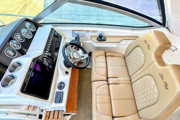 Sea Ray 350 Sundancer Yacht For Sale