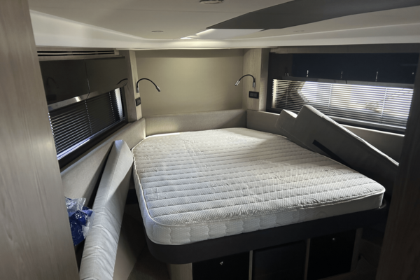 Azimut ATLANTIS 51 Yacht For Sale