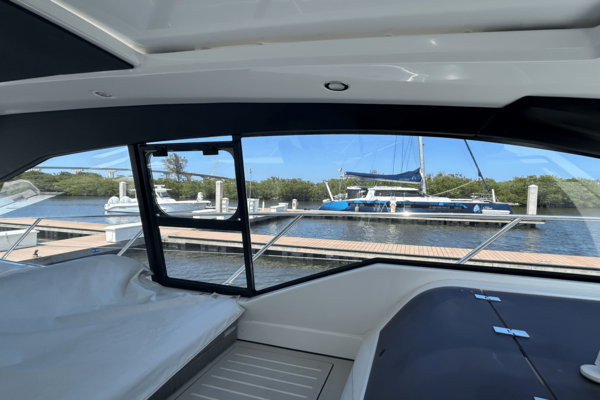 Azimut ATLANTIS 51 Yacht For Sale