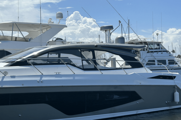 Azimut ATLANTIS 51 Yacht For Sale