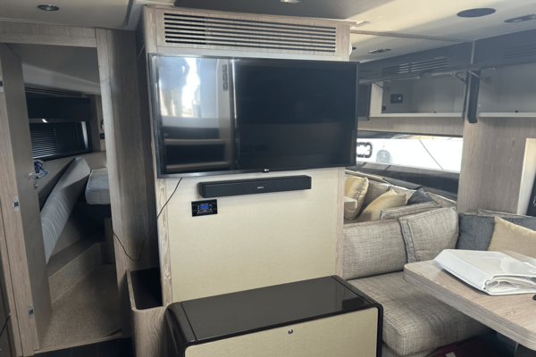 Azimut ATLANTIS 51 Yacht For Sale