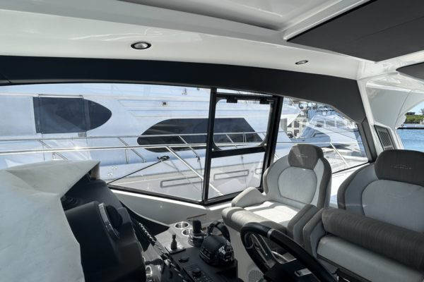 Azimut ATLANTIS 51 Yacht For Sale
