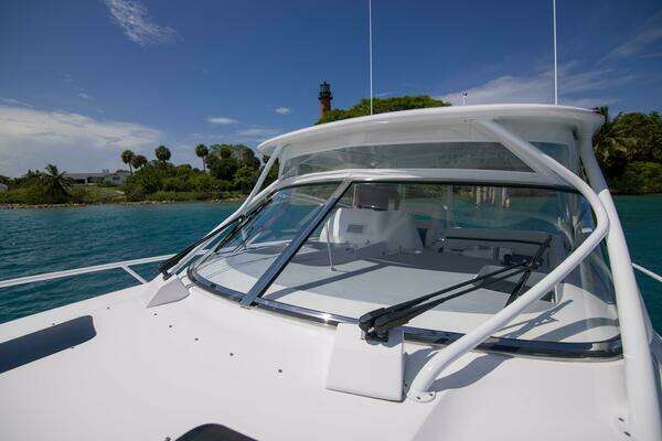 Intrepid 475 Sport Yacht Yacht For Sale