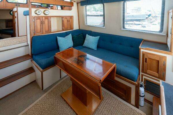 Nordic Tugs 32 Yacht For Sale