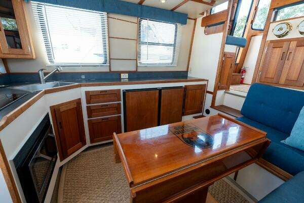 Nordic Tugs 32 Yacht For Sale