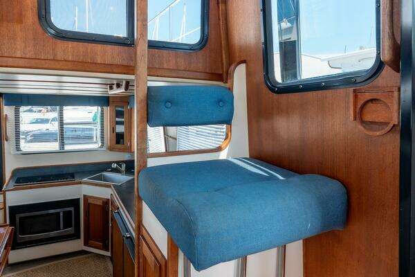 Nordic Tugs 32 Yacht For Sale