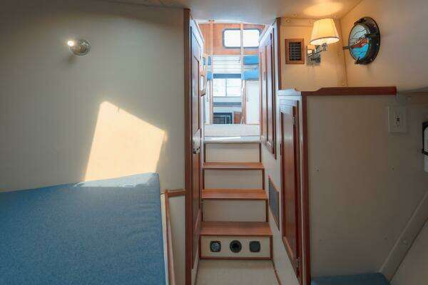 Nordic Tugs 32 Yacht For Sale