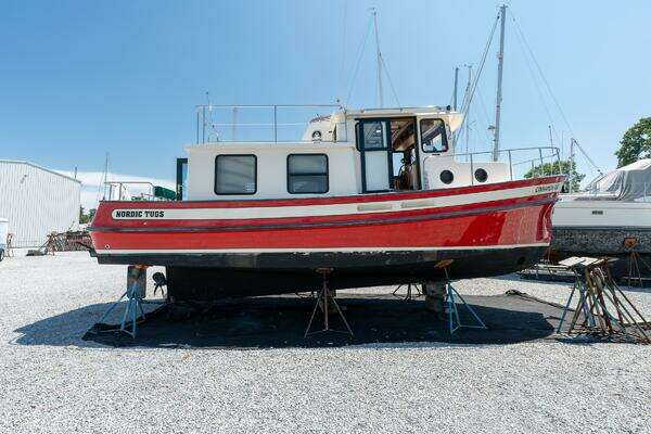 Nordic Tugs 32 Yacht For Sale