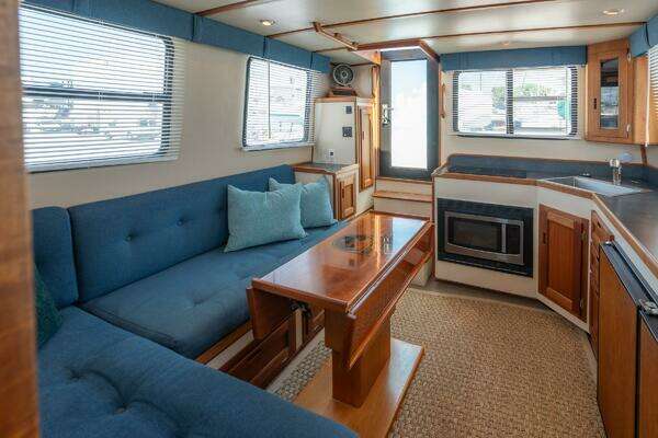 Nordic Tugs 32 Yacht For Sale