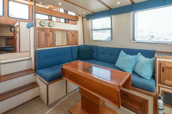Nordic Tugs 32 Yacht For Sale