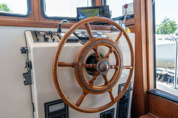 Nordic Tugs 32 Yacht For Sale
