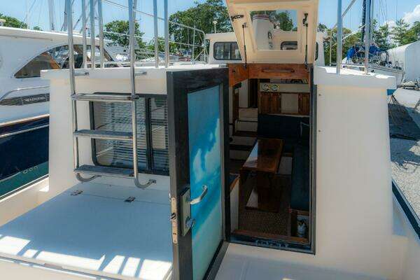 Nordic Tugs 32 Yacht For Sale