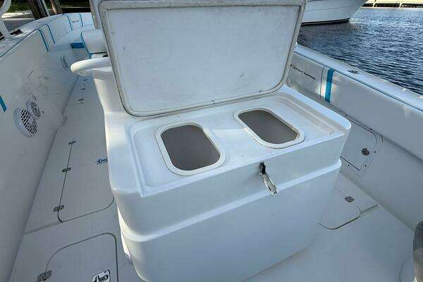Midnight Express 37 Open Yacht For Sale