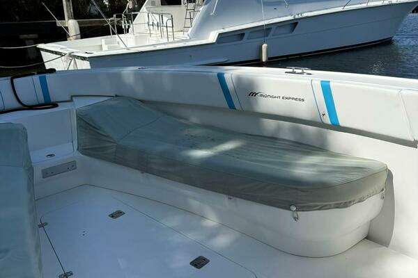 Midnight Express 37 Open Yacht For Sale