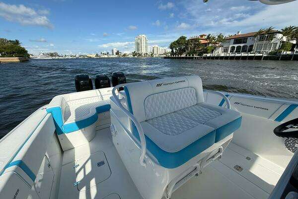 Midnight Express 37 Open Yacht For Sale