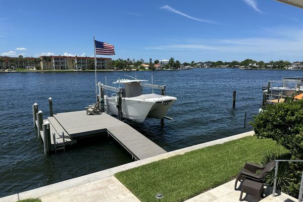 28ft World Cat Yacht For Sale