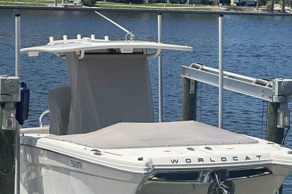 28ft World Cat Yacht For Sale