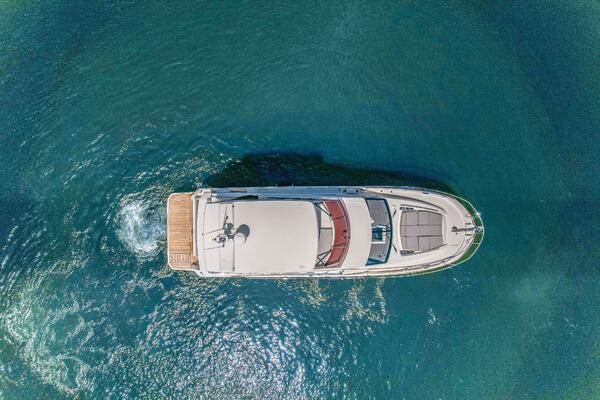 Photo of the 2023 Prestige 520