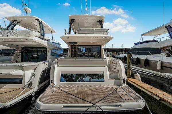 Prestige 520 Yacht For Sale