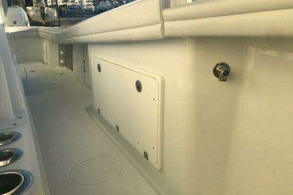 Yellowfin 34 Offshore Yacht For Sale