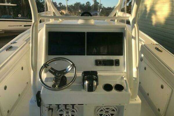 Yellowfin 34 Offshore Yacht For Sale