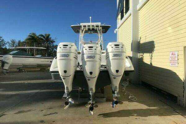 Yellowfin 34 Offshore Yacht For Sale