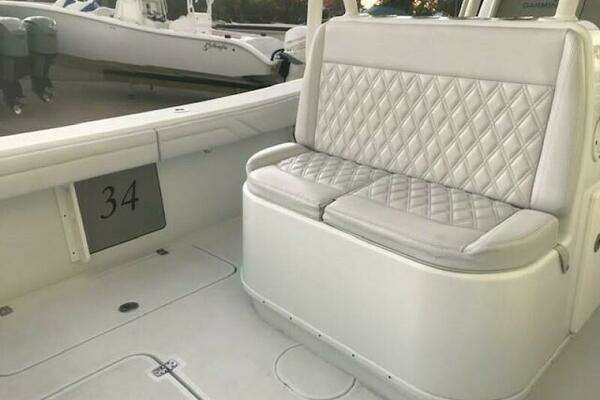 Yellowfin 34 Offshore Yacht For Sale