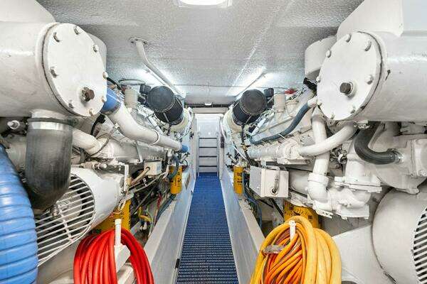 Hatteras Sport Fisherman Yacht For Sale