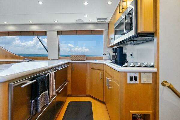 Hatteras Sport Fisherman Yacht For Sale