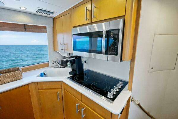 Hatteras Sport Fisherman Yacht For Sale