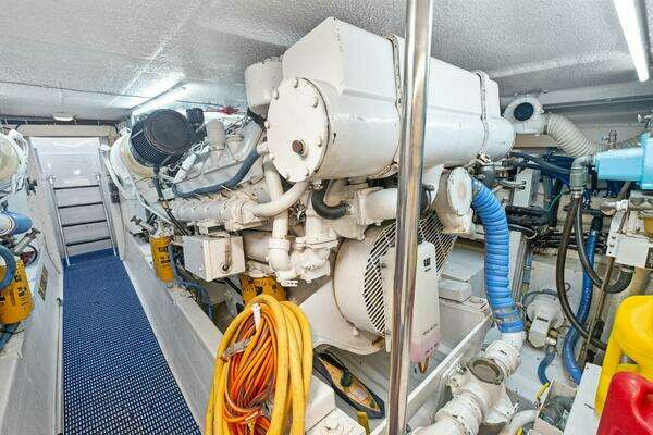 Hatteras Sport Fisherman Yacht For Sale