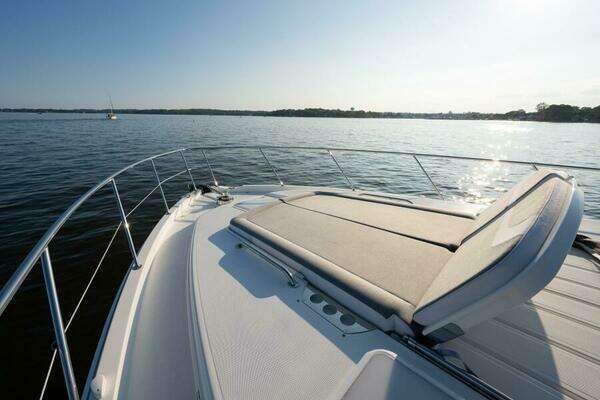 Riviera 5400 Sport Yacht Yacht For Sale