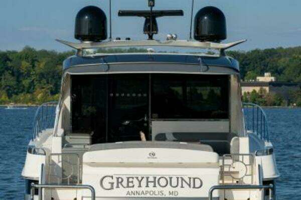 Riviera 5400 Sport Yacht Yacht For Sale