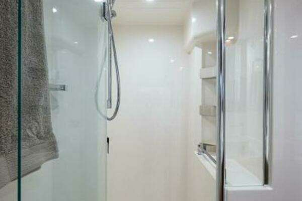 Riviera 5400 Sport Yacht Yacht For Sale