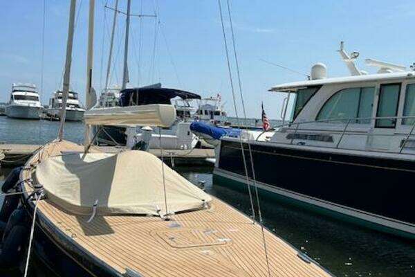 Leonardo Yachts Eagle 44 Yacht For Sale