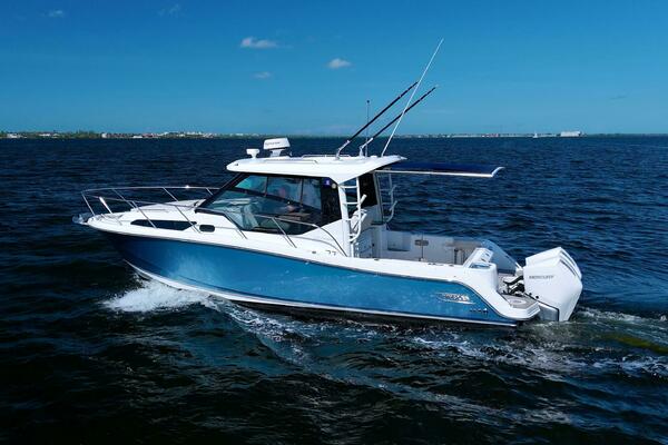 Carpe Diem 32ft Boston Whaler Yacht For Sale