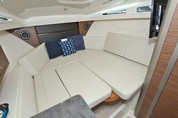 Carpe Diem 32ft Boston Whaler Yacht For Sale