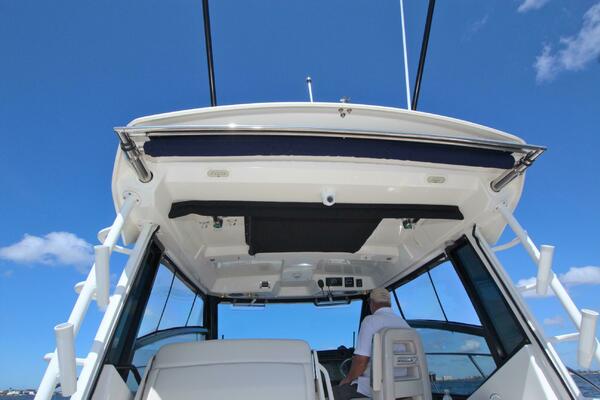 Carpe Diem 32ft Boston Whaler Yacht For Sale