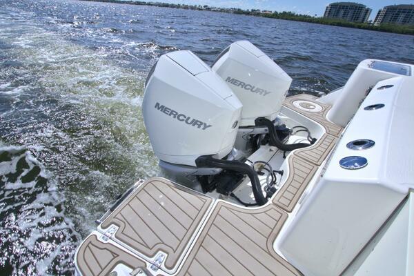 Carpe Diem 32ft Boston Whaler Yacht For Sale