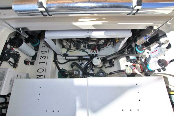 Carpe Diem 32ft Boston Whaler Yacht For Sale