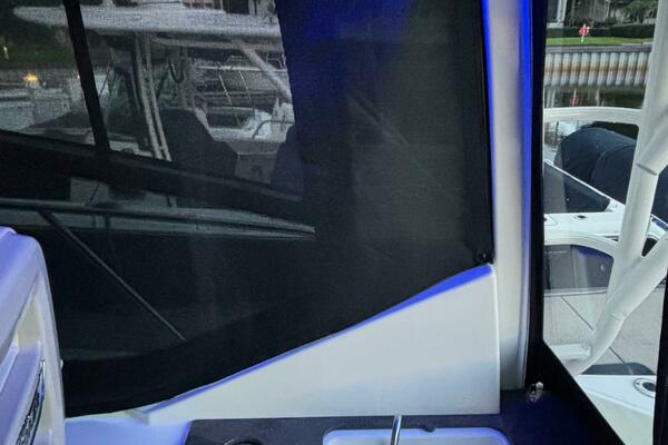 Carpe Diem 32ft Boston Whaler Yacht For Sale