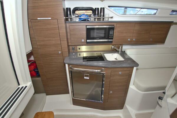 Carpe Diem 32ft Boston Whaler Yacht For Sale