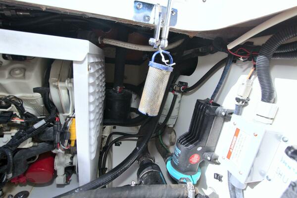 Carpe Diem 32ft Boston Whaler Yacht For Sale