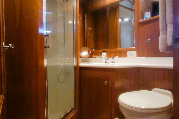 Navigator 3900 Californian Yacht For Sale