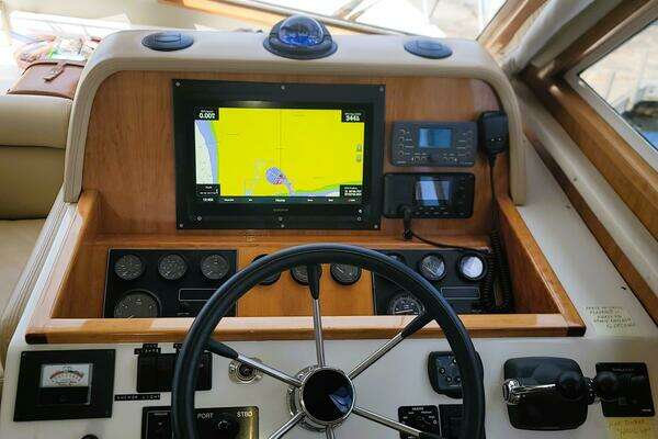 Navigator 3900 Californian Yacht For Sale